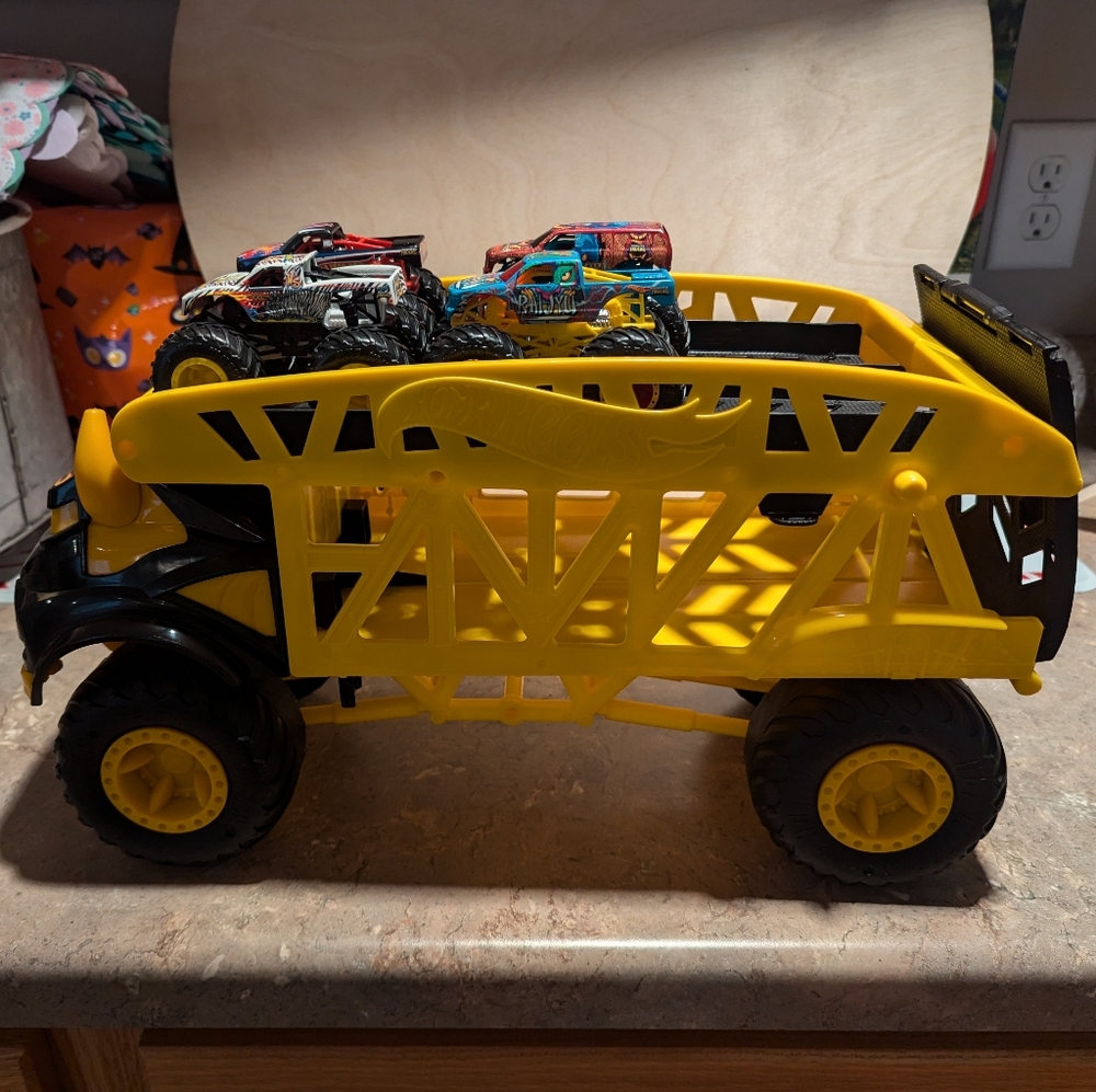 Hot Wheels Monster Truck